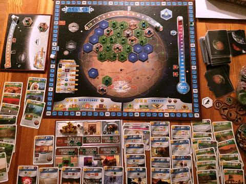 Ett avslutat soloparti av Terraforming Mars med expansionerna Hellas, Venus Next och Prelude
