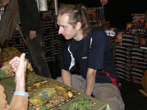 Michał Oracz autor hry Neuroshima Hex (Essen Spiel'07)
